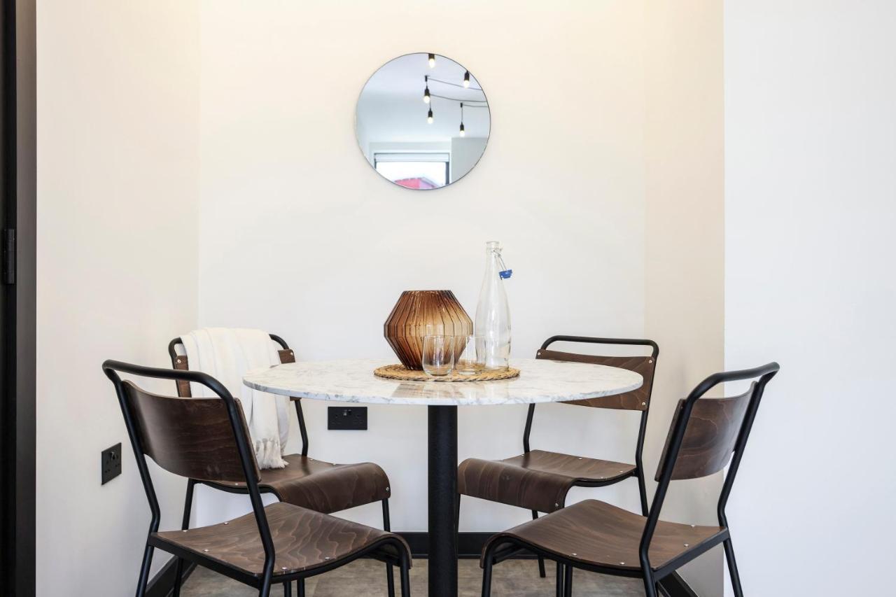 אדינבורו The Brewers Rooms Contemporary Aparthotel מראה חיצוני תמונה